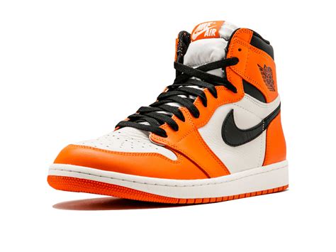 nike air jordan retro 1 herren|jordan 1 high heels.